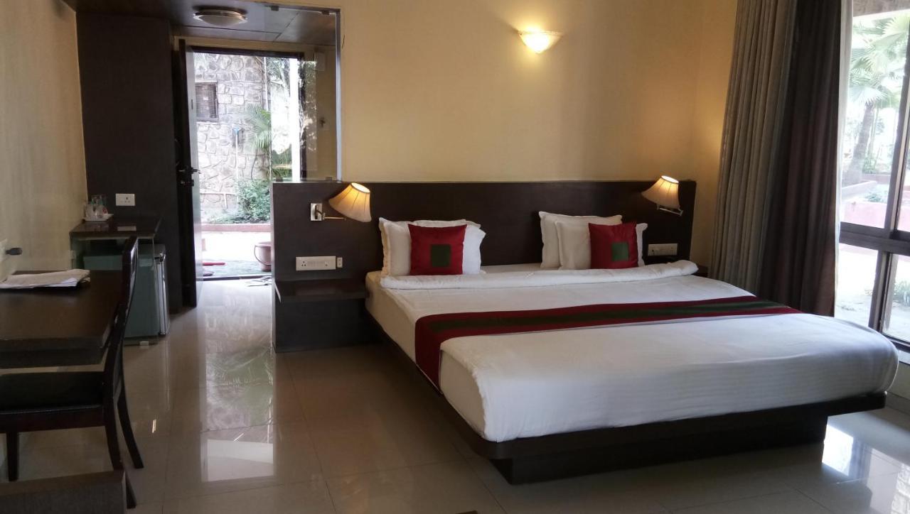 Caves County Resort Malegaon Exterior photo