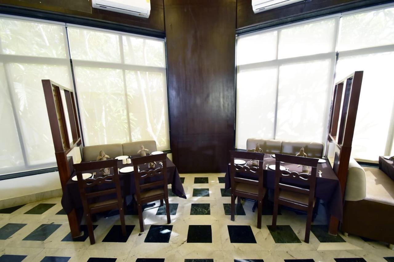 Caves County Resort Malegaon Exterior photo