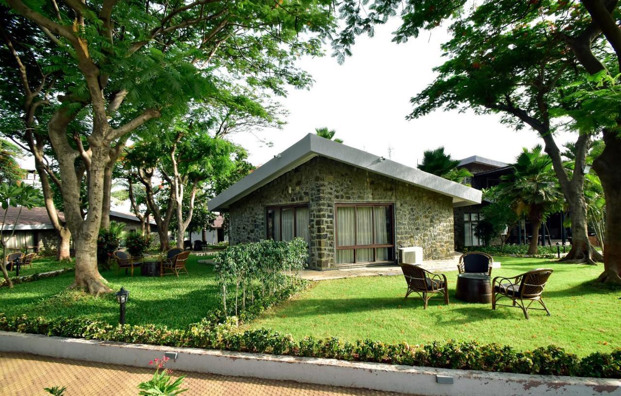 Caves County Resort Malegaon Exterior photo
